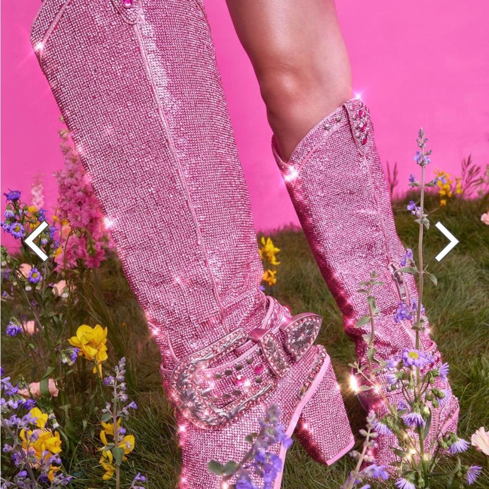 Dollskill cowboy boots sold out!!